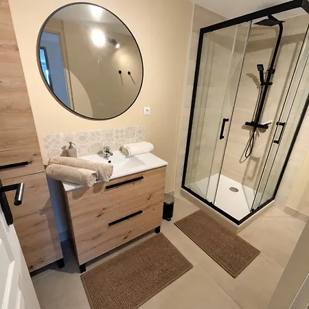 Proche Centre Parking Jardin Appartement